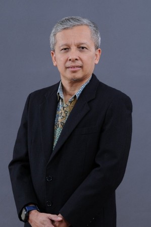 Assoc Prof Dr Ramizu Shaari